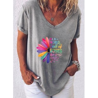 Floral V-Neckline Short Sleeve Casual T-shirts