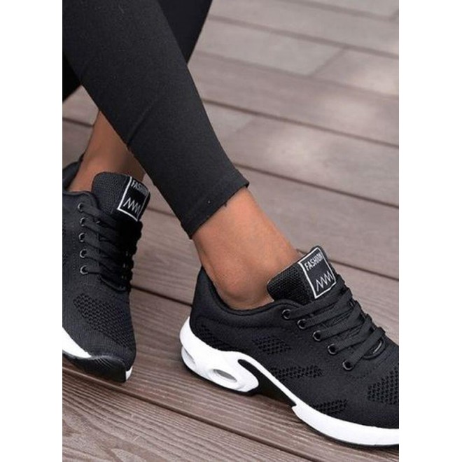 Women's Lace-up Round Toe Flat Heel Sneakers